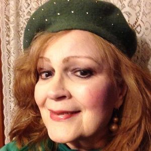 Meet your Posher, Beverly